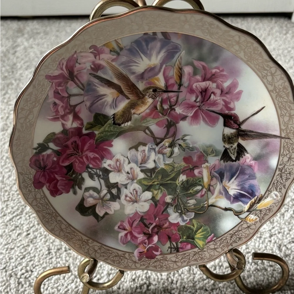 Floral Harmony Decorative Plate with Hummingbirds - Picture 3 of 6